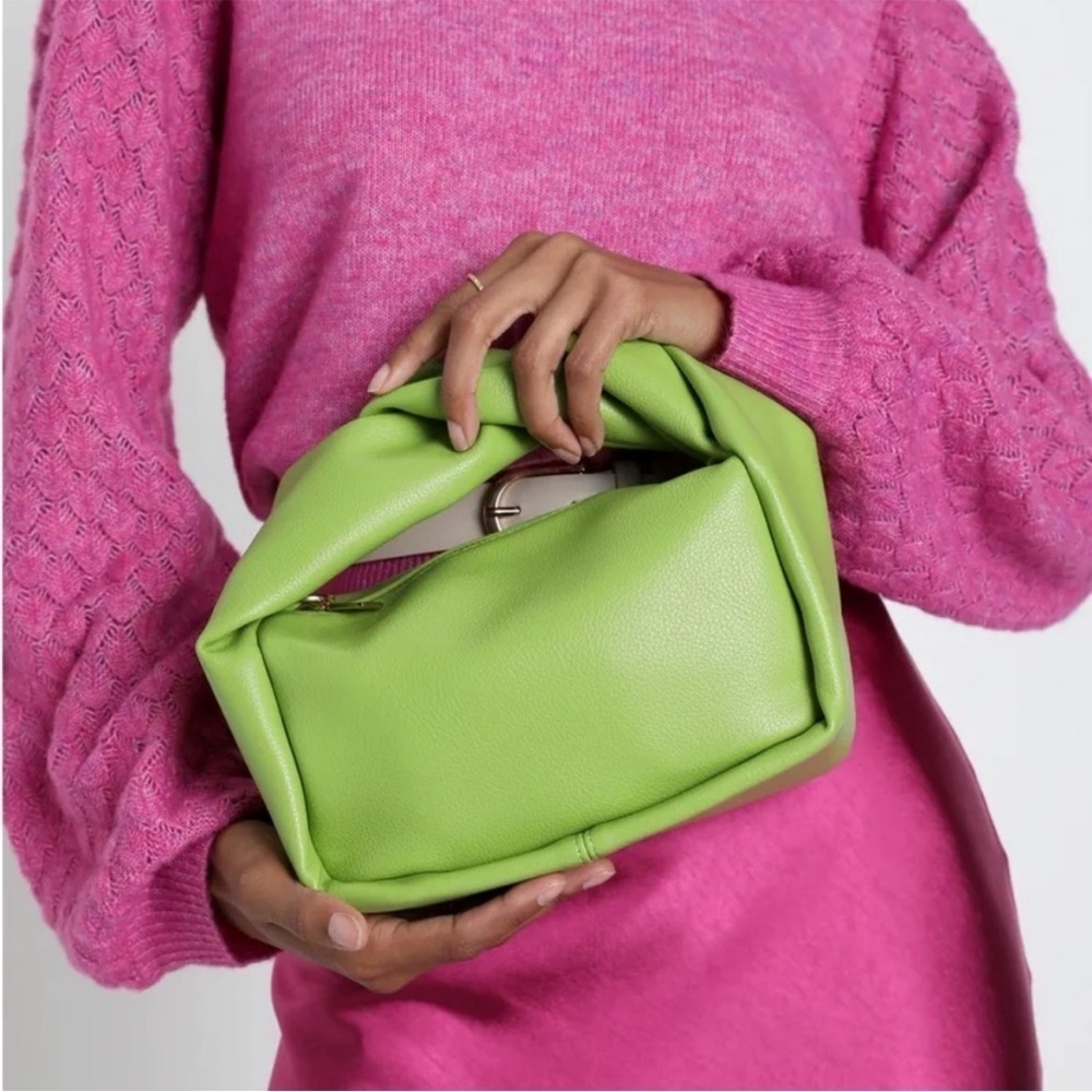 Urban Expressions Zoelle Citron Green Braided Handle Crossbody Purse - Picture 16 of 16